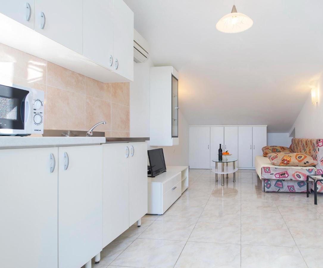 Apartments Eugen 2024 Rabac Eksteriør bilde